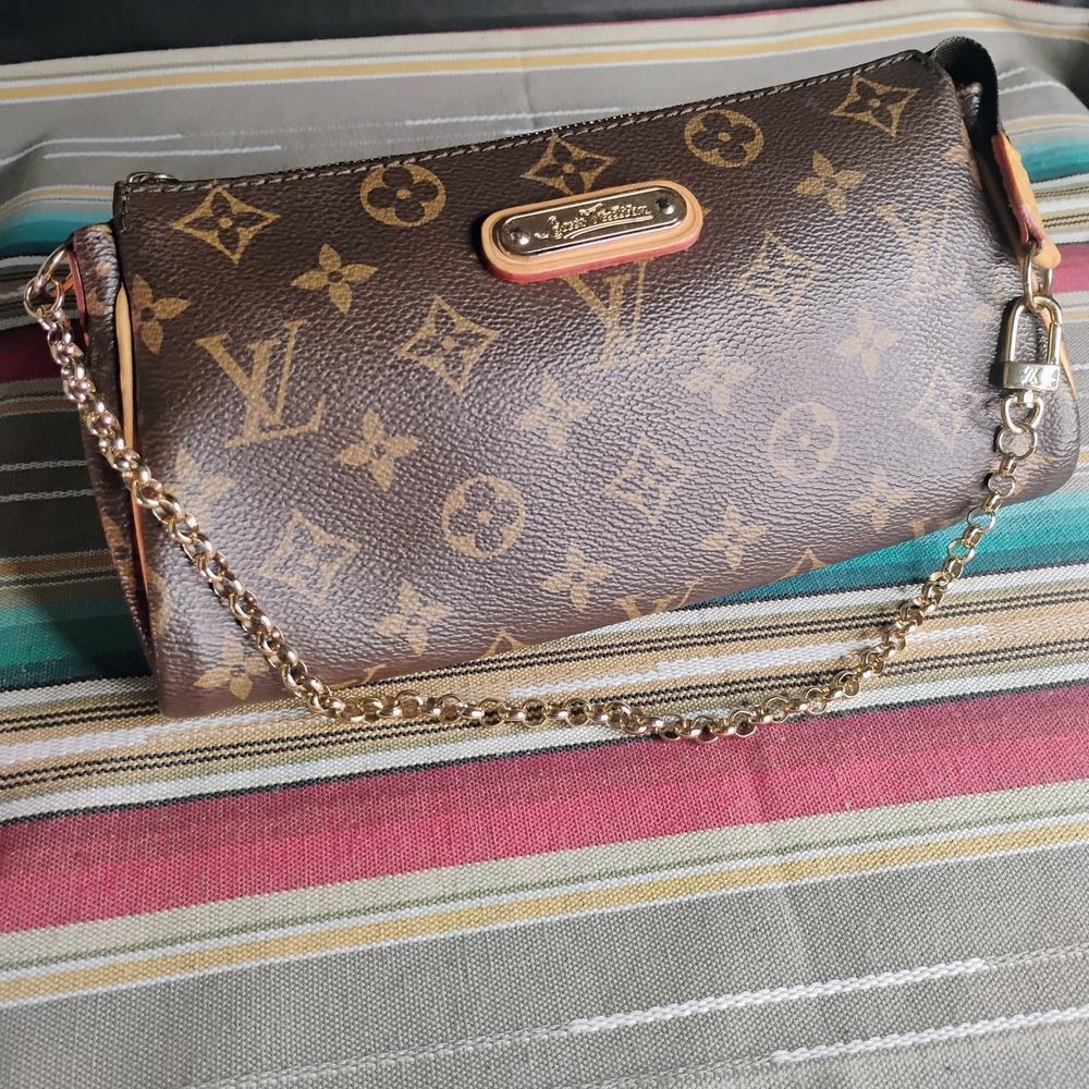 Louis Vuitton Brown Monogram Clutch